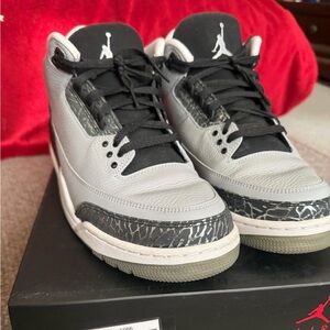 Jordan wolf grey 3s
